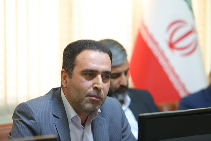 معاون استاندار قم: توجه به ظرفیتهای داخلی رویکرد دولت سیزدهم/مسیر حرکت دولت به ریل اصلی انقلاب برگشته است