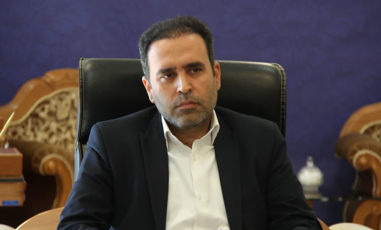 معاون استاندار قم تاکید کرد؛ وجود جمعیت جوان برابر با دسترسی آسان به نیروی کار/ اجرای سیاست های تشویقی برای جوانی جمعیت